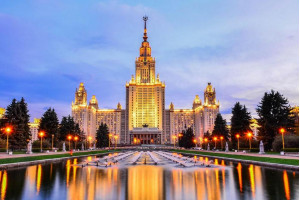 Две столицы: Москва и Санкт-Петербург