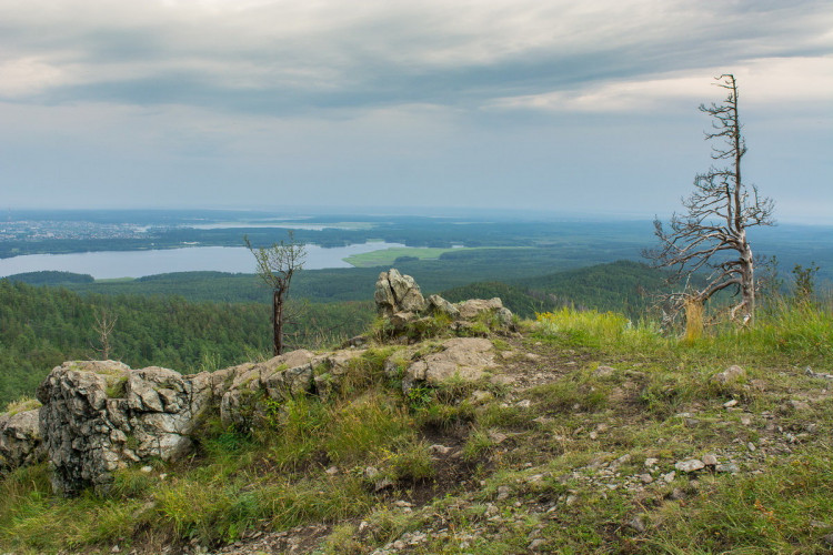 Слюдорудник – Сугомак – Мраморная пещера