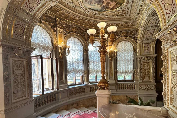 Знакомый и незнакомый Петербург